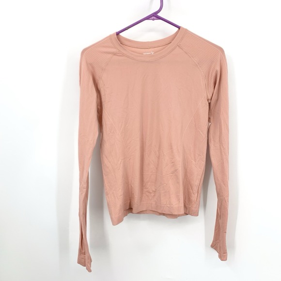 Old Navy Tops - Old Navy Active Women Size Medium Shirt Long Sleeve Top Pink Seamless Go Dry